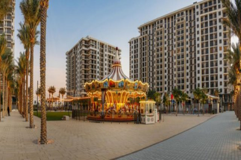 Apartment in United Arab Emirates, in Town Square